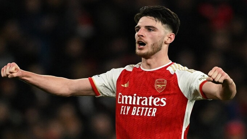 Declan Rice đang khẳng định mình là một CDM số 1 Declan Rice đang khẳng định mình là một CDM số 1