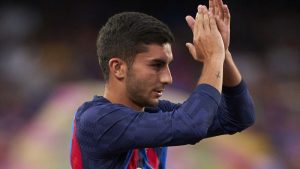 Cầu thủ Ferran Torres - Cá mập loay hoay với sự thất vọng
